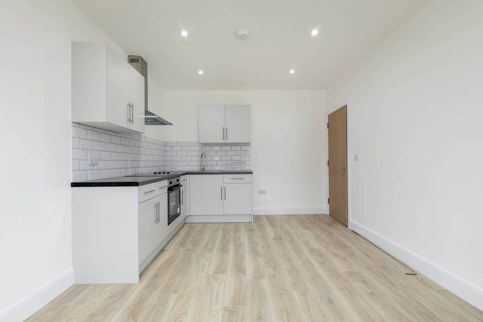Recently Refurbished Apartment Headstone Road, Harrow-on-the-Hill